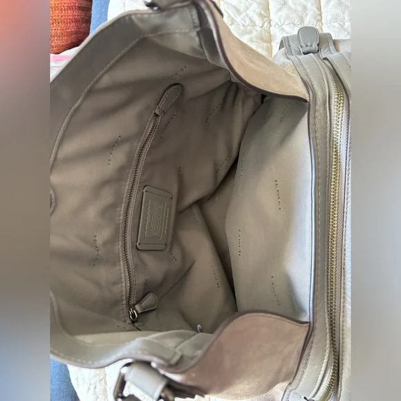 Coach Gray leather and Suede large handbag - Picture 10 of 16